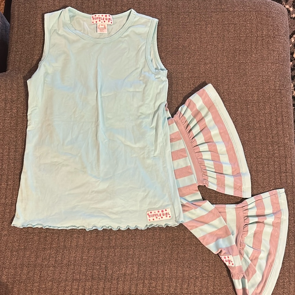 Ruffle Girl outfit
